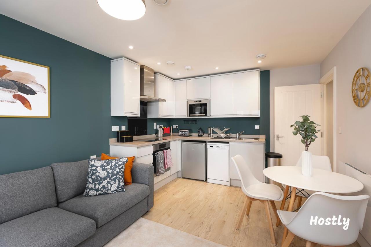 Wesley Gate Apartments - By Hostly Reading Exterior photo