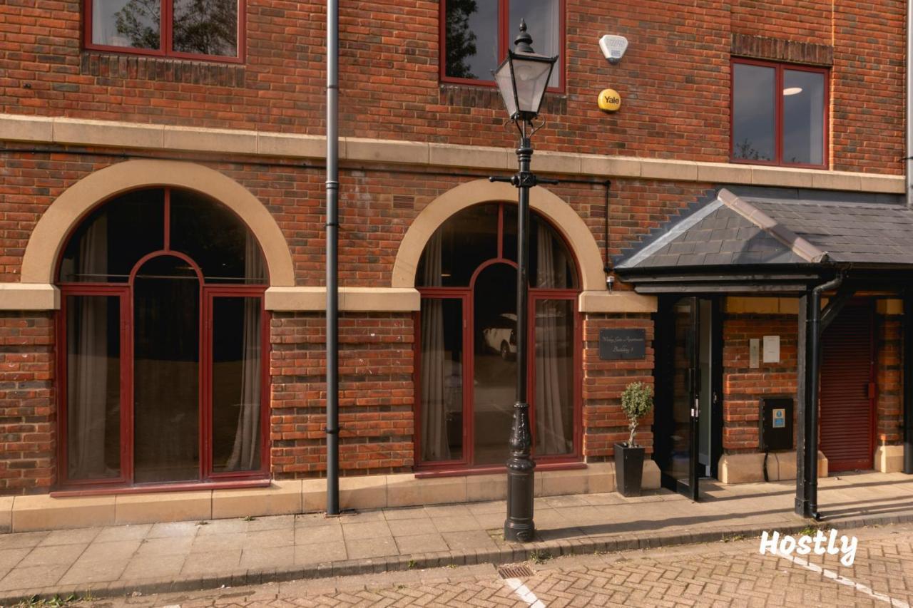 Wesley Gate Apartments - By Hostly Reading Exterior photo