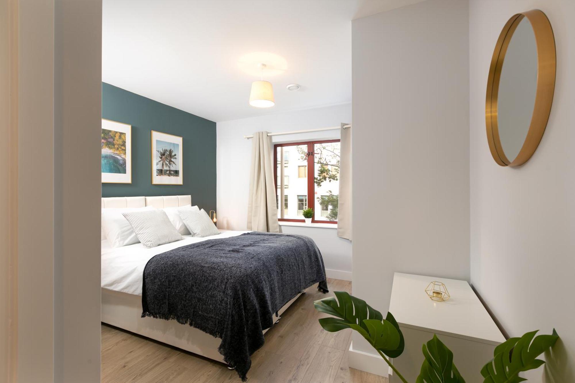 Wesley Gate Apartments - By Hostly Reading Exterior photo